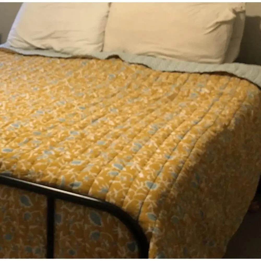 NWT Threshold: King Earthy Vines Quilt